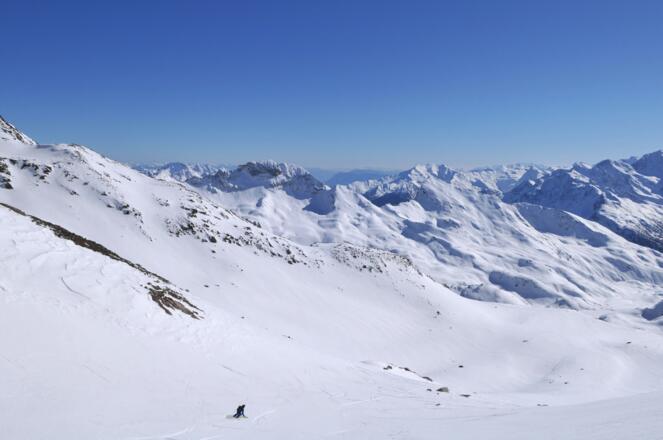 Abfahrt von der Schwarzwandscharte zur Timmelsalm