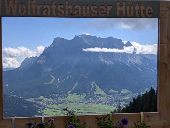 Ausblick von der Wolfratshausener Hütte