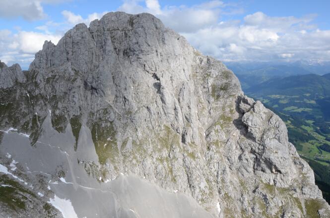 Auch der Werfener Hochthron hat wilde Felswände zu bieten.