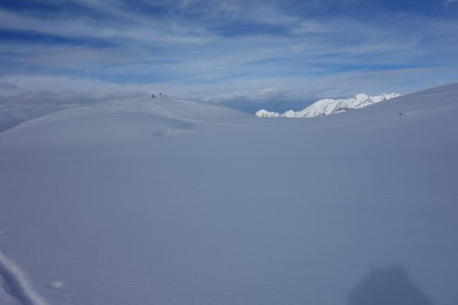 Hochfläche, wo im Sommer ein See ist