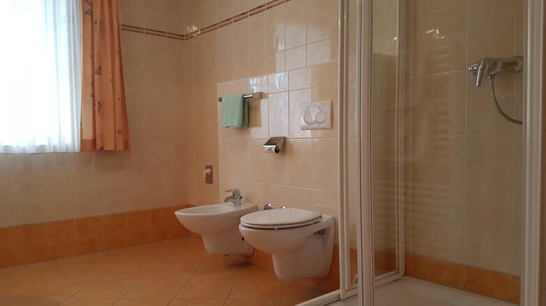 Bad Im Appartementhaus Dobetsberger