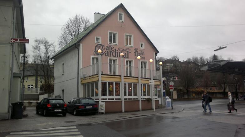Café Cardinal