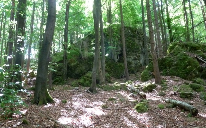Felsen beim Dom