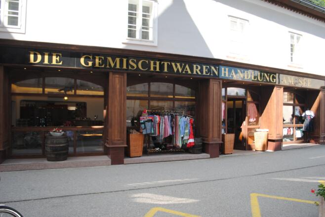 Gemischtwarenhandlung am See