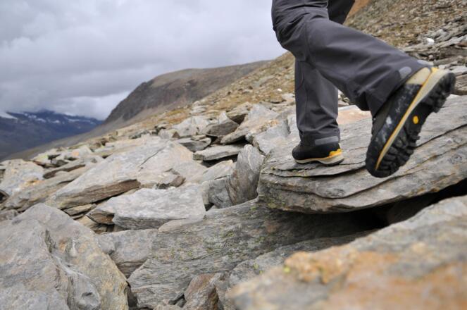 Über Stock und Stein: Abstieg zur Langtalereckhütte