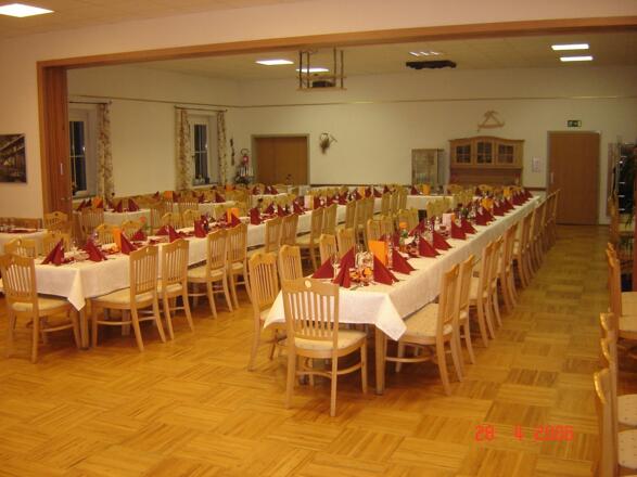 Gasthaus \"Wirt im Dorf\"