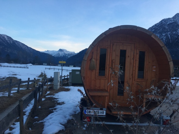 Saunafass - Mobile Sauna auf Anhänger in Bad-Goisern am Hallstättersee