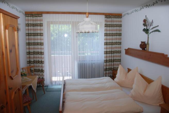 2-Bett-Schlafzimmer 2