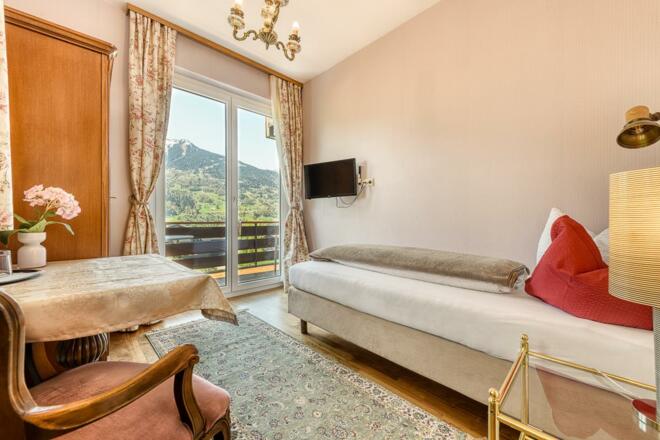 Tinabella_BY_MATTHIAS_RHOMBERG_017