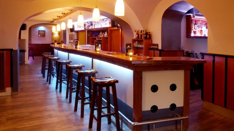 Fuemreif Bar St. Georgen