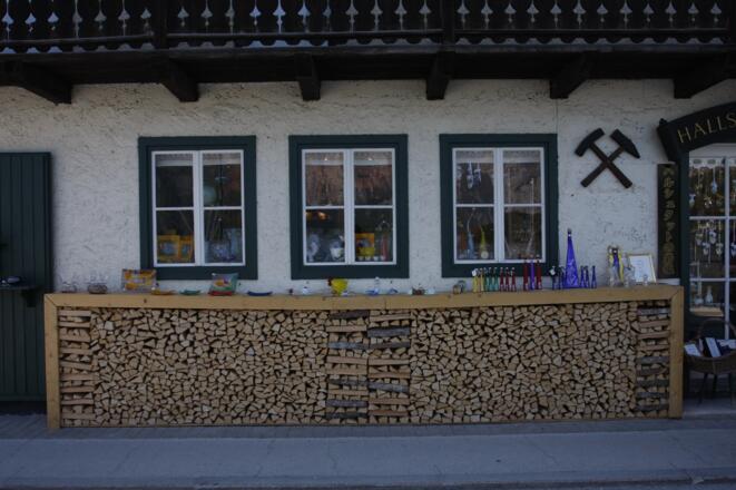 Glasschleiferei Hochhauser auf der Seestraße in Hallstatt