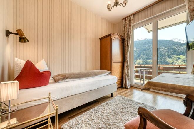 Tinabella_BY_MATTHIAS_RHOMBERG_019