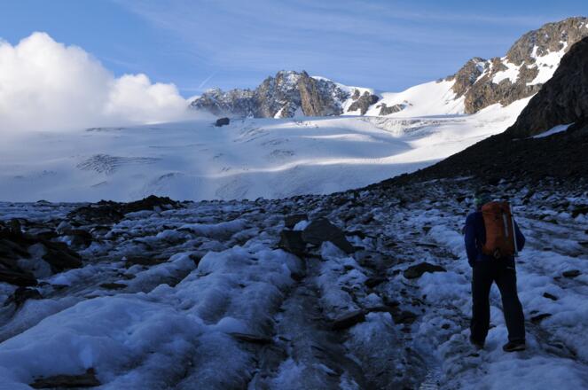Am Langtaler Ferner, Blick auf Hohe Wilde
