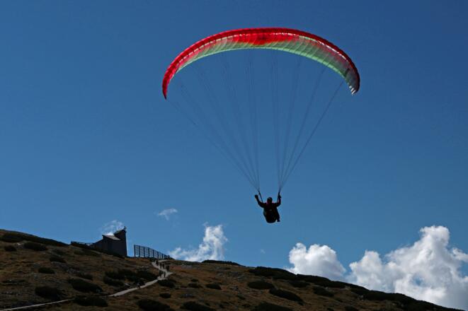 Paragleiter am Krippenstein
