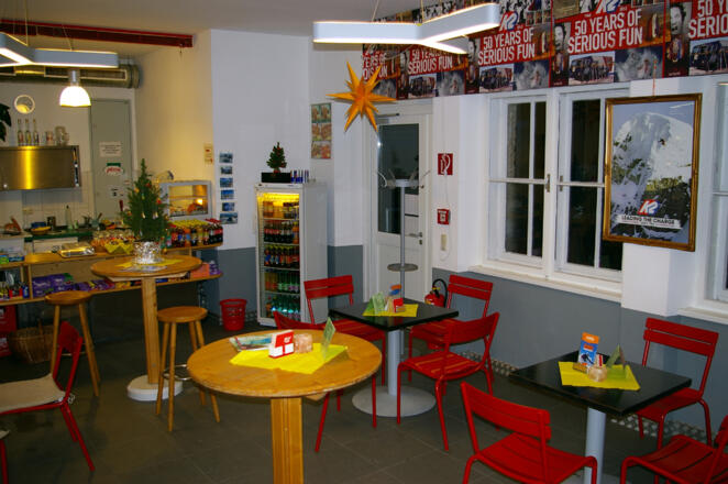 Talbuffet Dachsteinseilbahn - Lokal