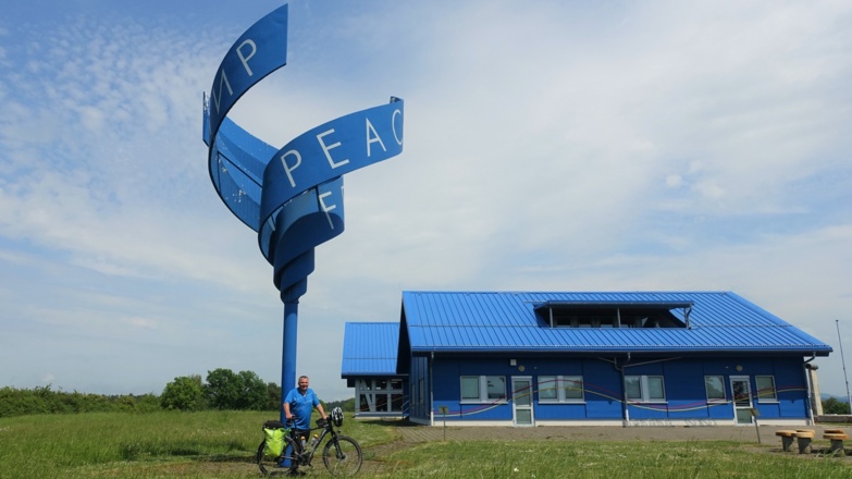 Das blaue Haus auf der Grenze