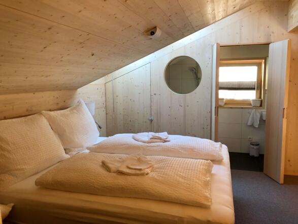 CX DG Schlafzimmer-2