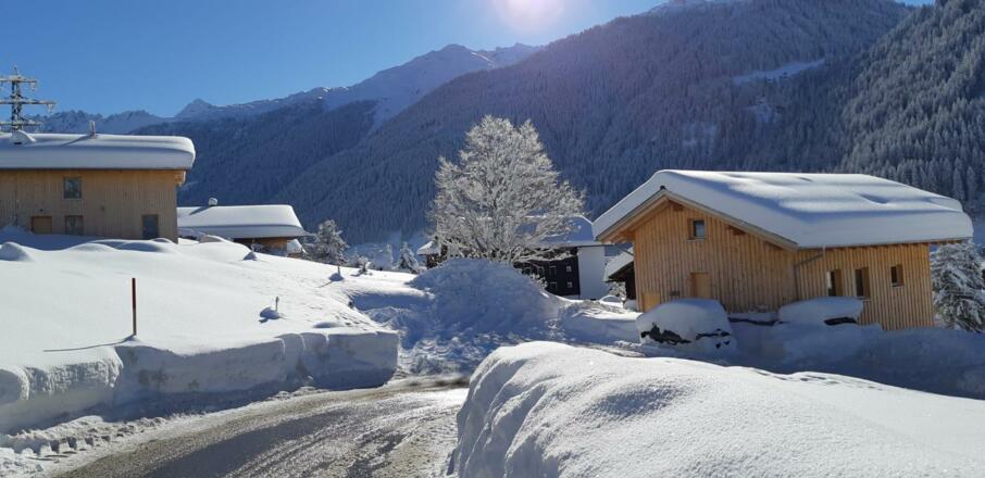 eff4c62a-62ca-4c35-be51-60e0b68c96cd