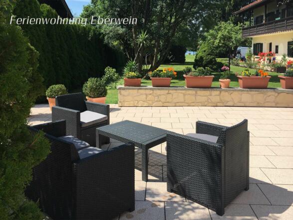 Ferienwohnung Eberwein - Terrasse mit Sitzecke