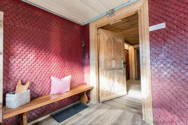 für müde Wanderer und Skifahrer - Eingangsbereich