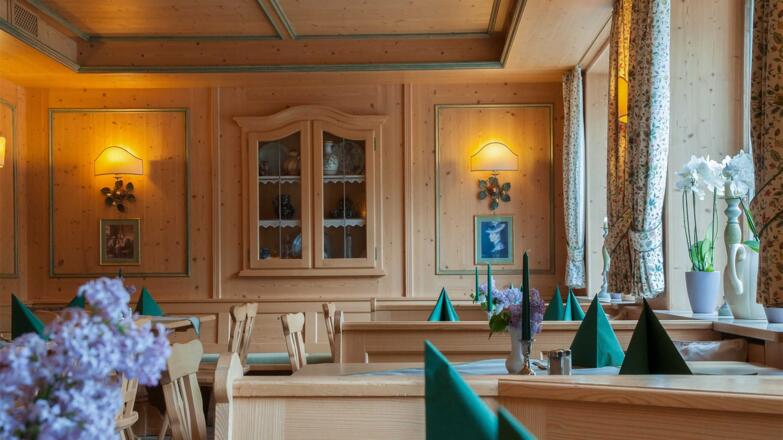 Gasthof Batznhäusl in Kreuth am Tegernsee - Kreuther Stubn