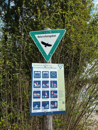 Naturschutzgebiet Schild, Hinweise Bootfahren auf der Isar