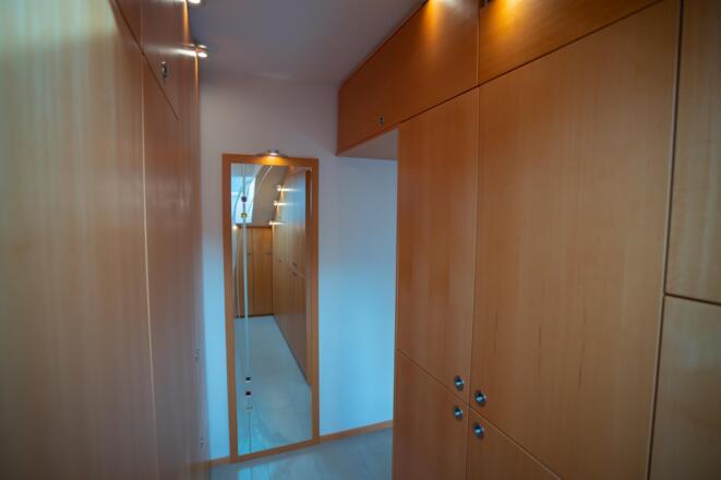 Begehbarer Kleiderschrank