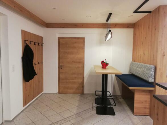 Cathy's Backeck in Scharnstein - Bar Tisch