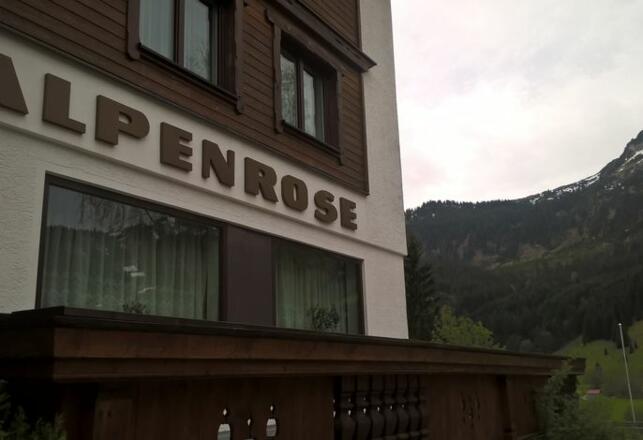 Hotel Alpenrose