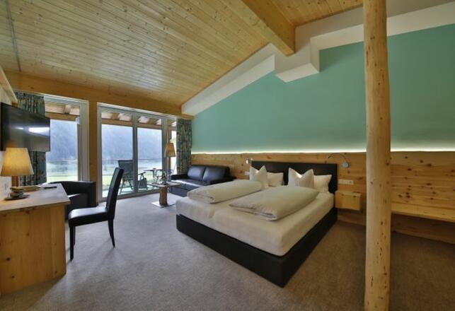 Der Laterndl Hof Romantik Resort & Spa
