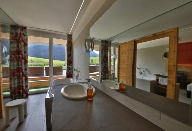 Der Laterndl Hof Romantik Resort & Spa