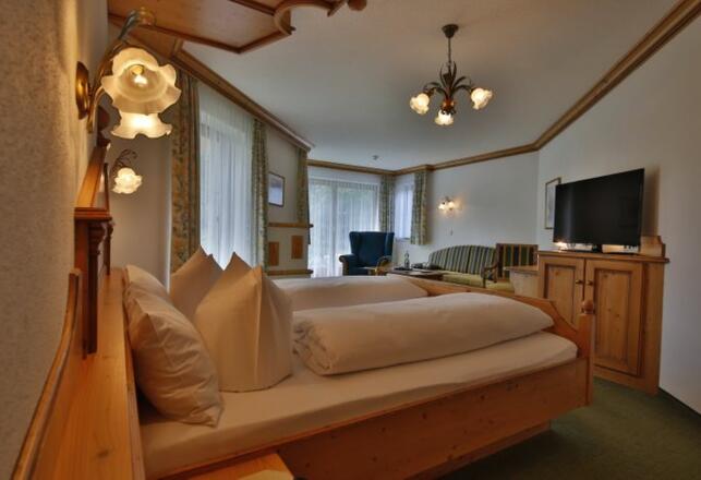 Der Laterndl Hof Romantik Resort & Spa
