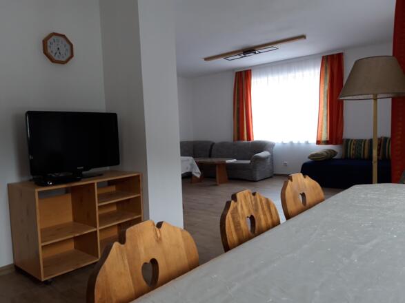 Erdgeschoß: Wohnraum