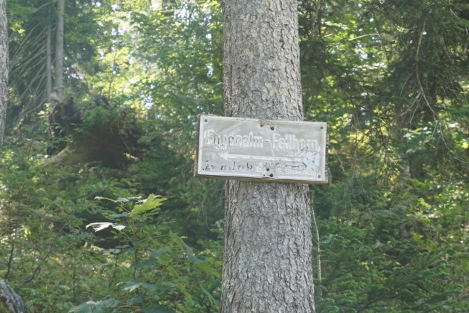 Alten Hinweisschild zum Straubinger Haus
