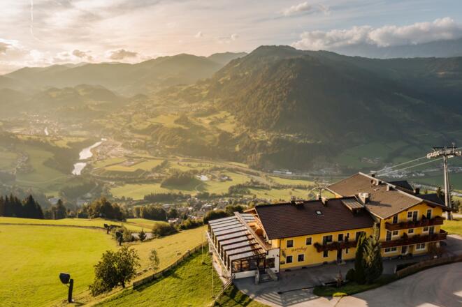 SternAlm mit Aussicht