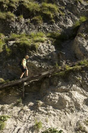 Der Steig aus der Klamm heraus in Richtung Ettenberg