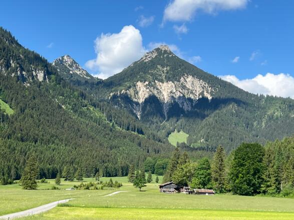 Lechradweg bei Musau