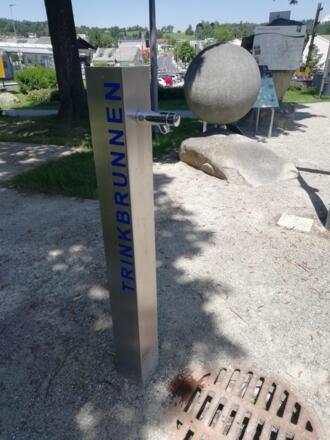 Trinkbrunnen beim Wanderstein Freistadt