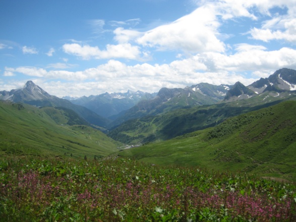 Blick ins Bärgunttal