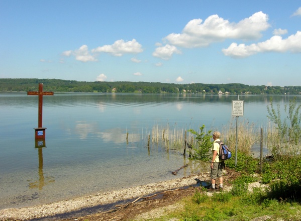 Berg Gedenkkreuz bei Votivkapelle