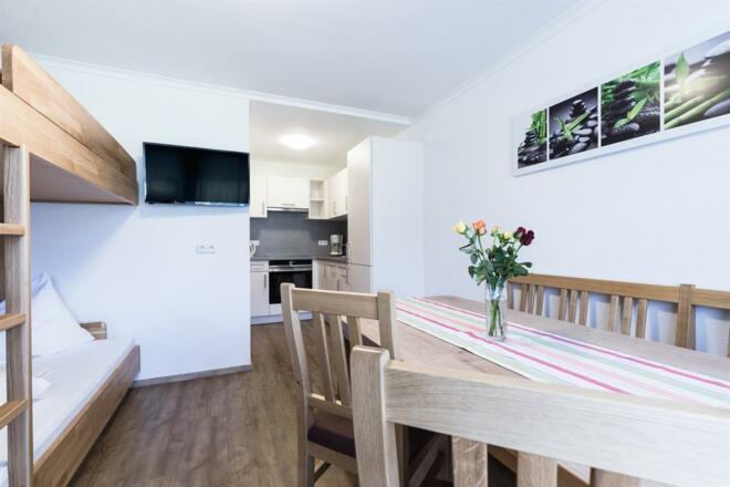 Wohnküche mit 2 Betten