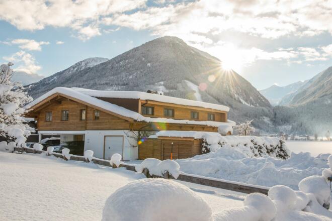 Hausansicht Winter