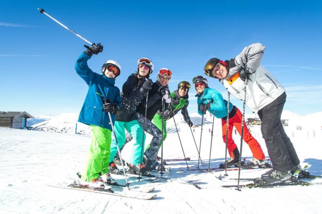 Vriendengroep-skiën-Wildkogel-Arena