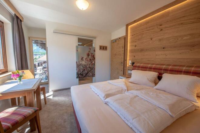 Doppelzimmer mit Balkon