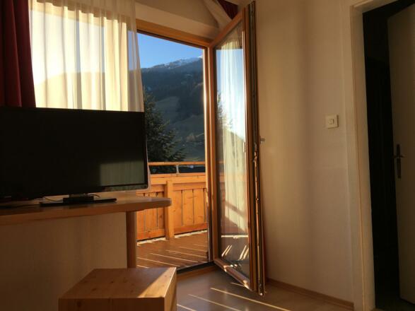 Einzelzimmer mit Balkon