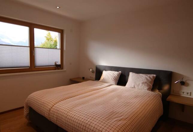 Schlafzimmer 4