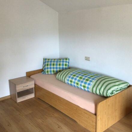 54FBDA03-FBCF-4444-8DF4-3BC581B94AB8