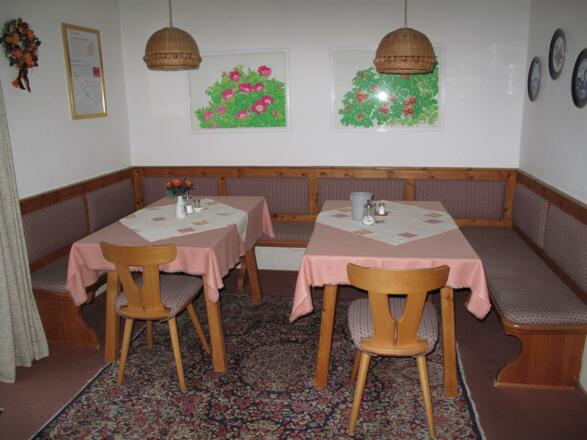 Frühsrücksraum I