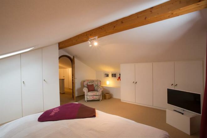 Schlafzimmer groß