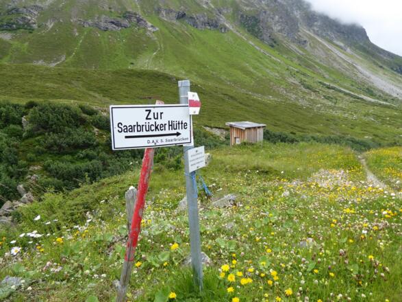 Abzweigung Saarbrücker Hütte